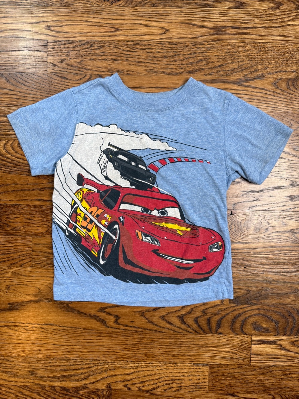 Disney Pixar Cars Lightning McQueen Kids Graphic T-Shirt Red on Blue Size 4T
